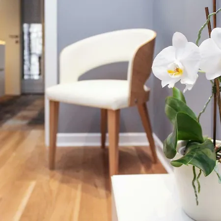 Supreme Palace Cube Apartment Belgrad